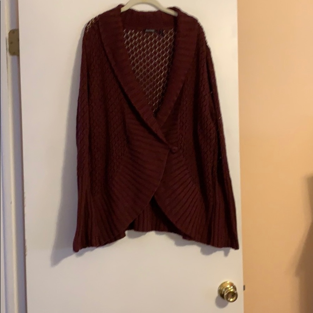 One button closure Cardigan Sweater